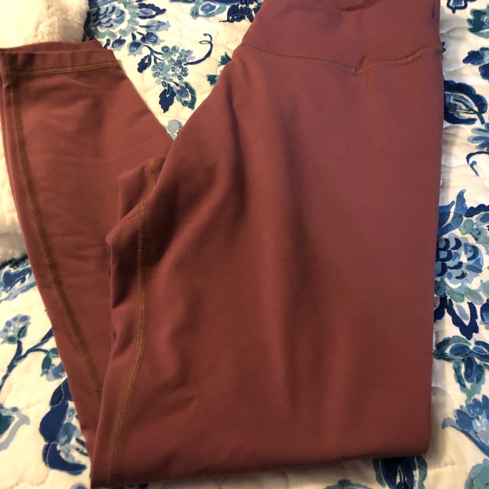 Duluth Trading Company Slim Leg Pants VGC - Picture 2 of 7